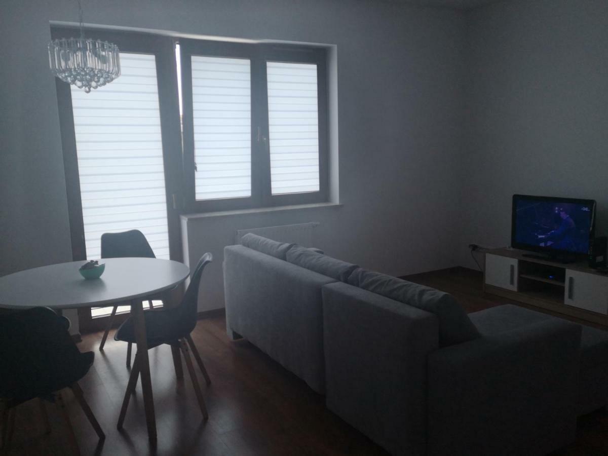 拉多姆Apartament Przy Aquaparku公寓 外观 照片